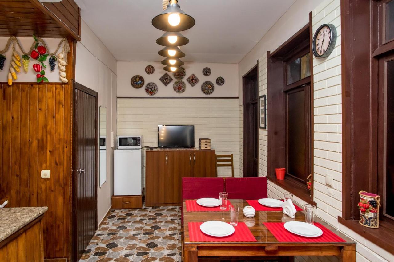 Lovely Apartment Tbilisi Exterior photo